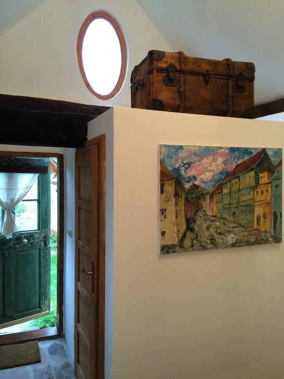 Dominic Boutique - Atelier Guest House Cloasterf ภายนอก รูปภาพ