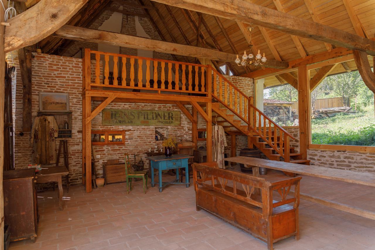 Dominic Boutique - Atelier Guest House Cloasterf ภายนอก รูปภาพ